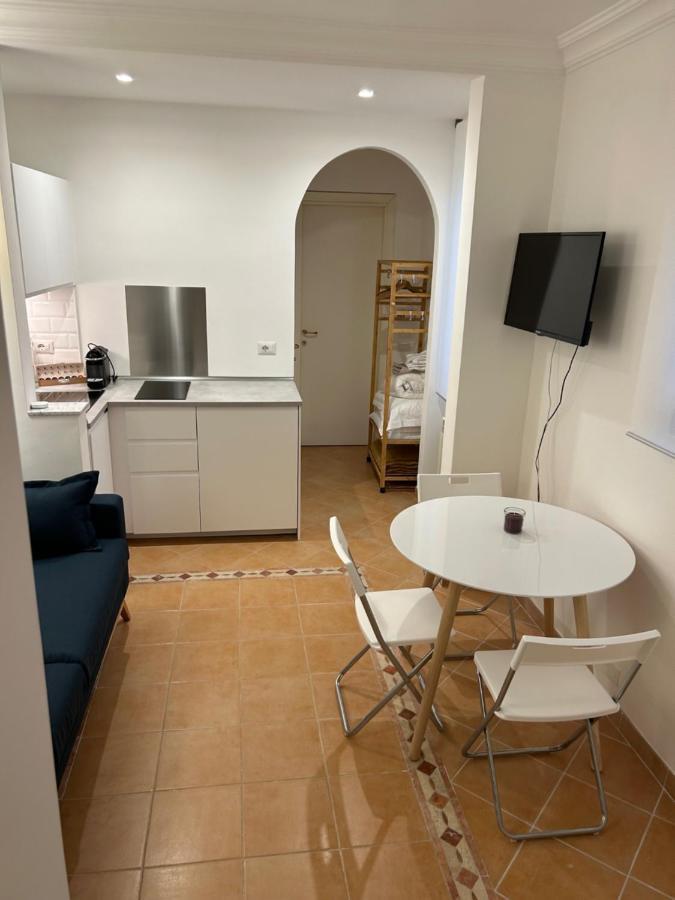 Elle Cavour Apartment Rome Bagian luar foto